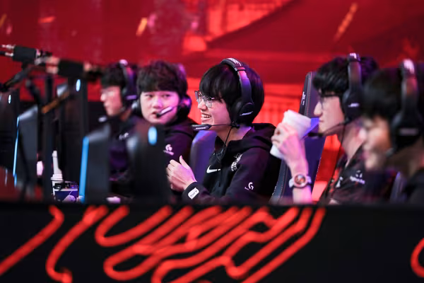 Liste aller LPL Gewinner - LoL Esports China