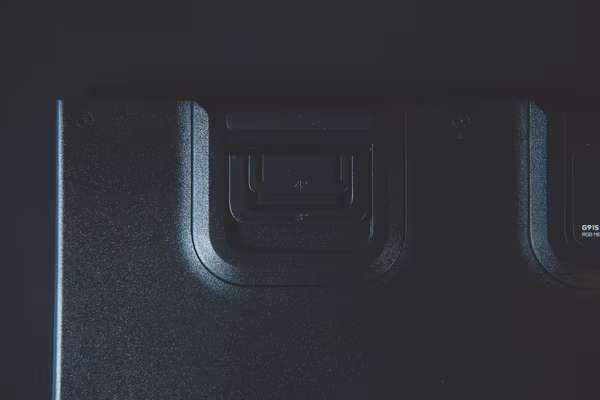 Logitech G915 Lightspeed Aufstellwinkel