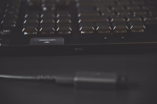 Logitech G915 Lightspeed